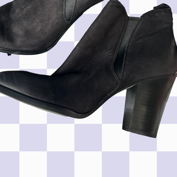 Michael Kors nwt black leather booties never worn comfy style classic design - Picture 7 of 8